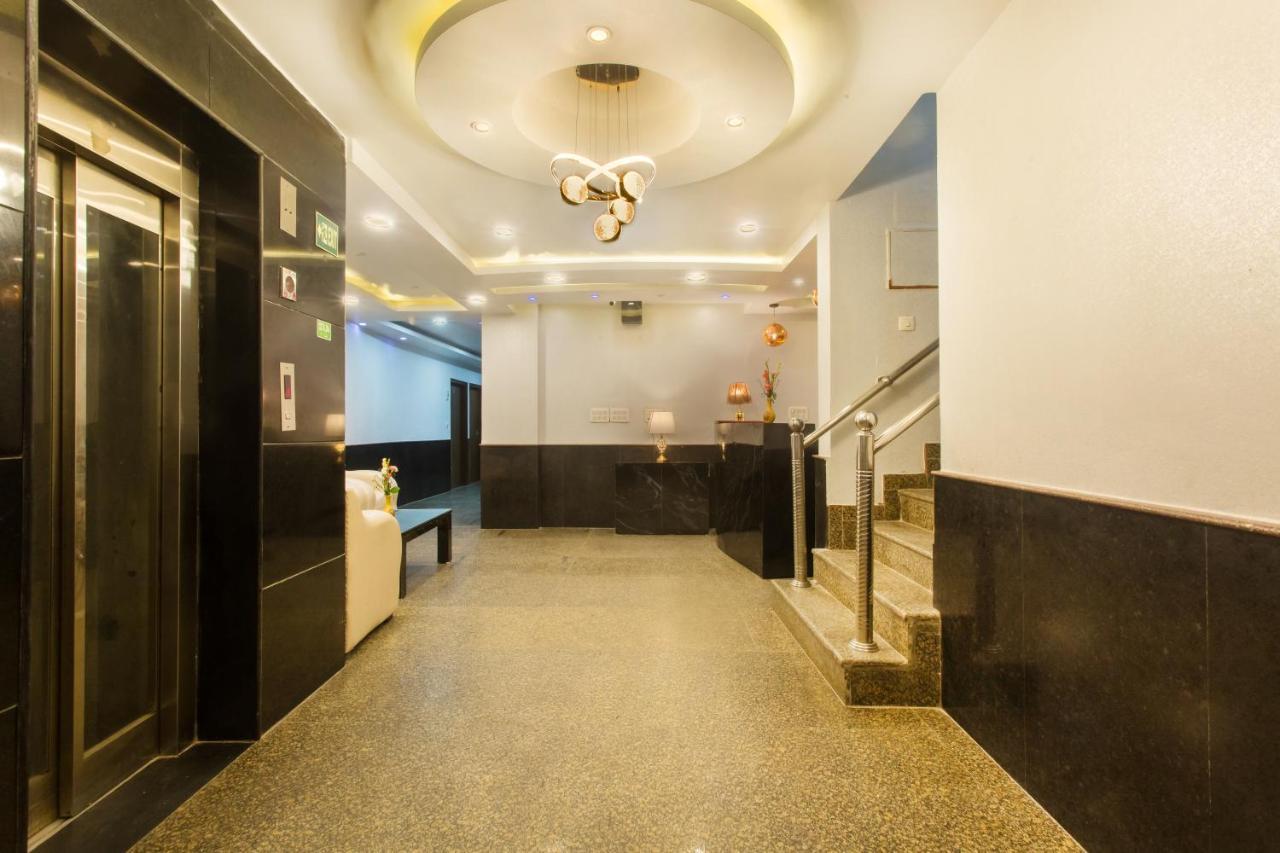 דלהי Hotel Earth מראה חיצוני תמונה